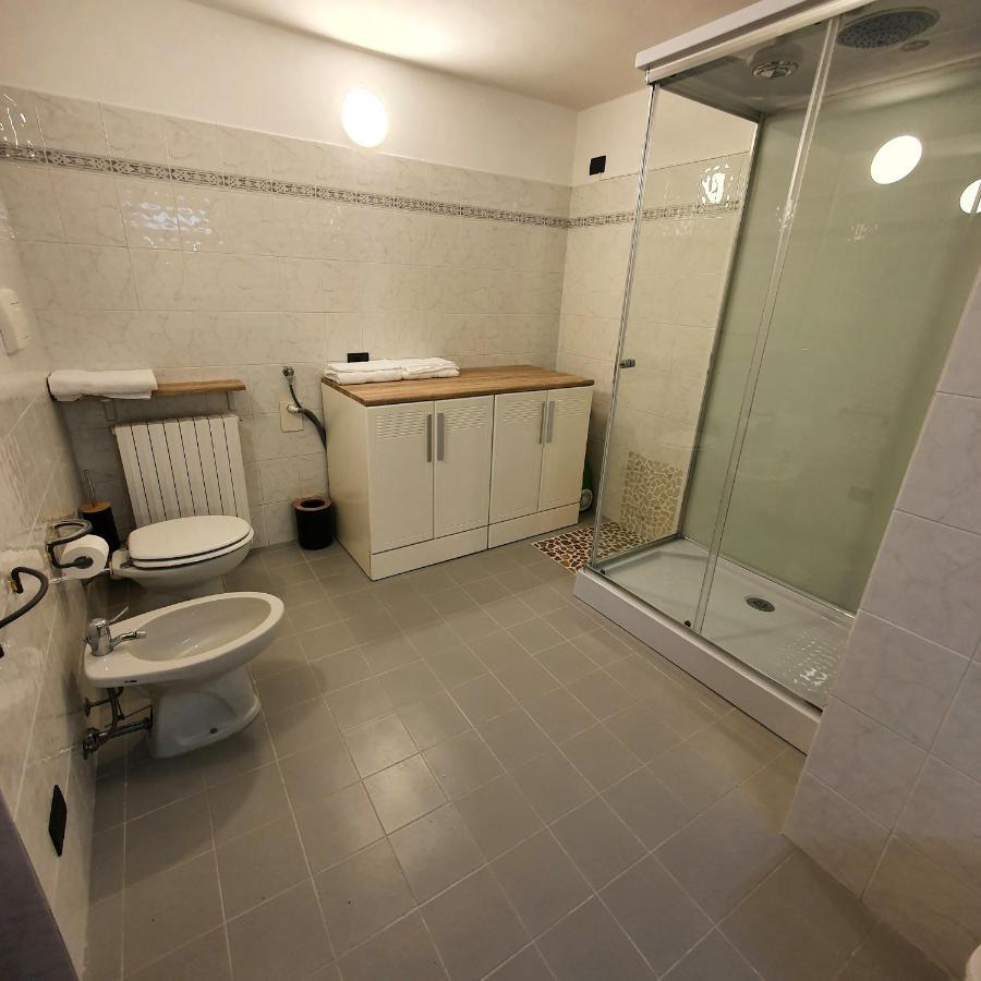 Appartamento Stropea Con Giardino Privato E Piscina سويانو ديل لاغو المظهر الخارجي الصورة
