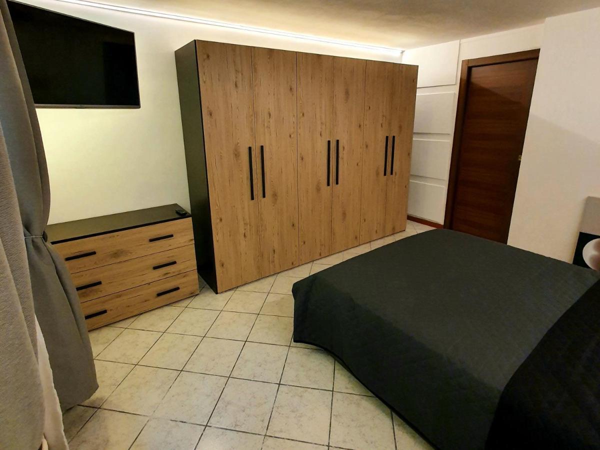 Appartamento Stropea Con Giardino Privato E Piscina سويانو ديل لاغو المظهر الخارجي الصورة